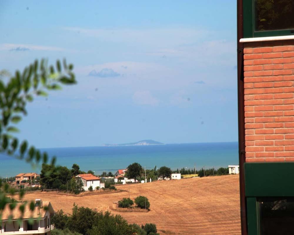 Santoianni Hotell San Martino in Pensilis Eksteriør bilde